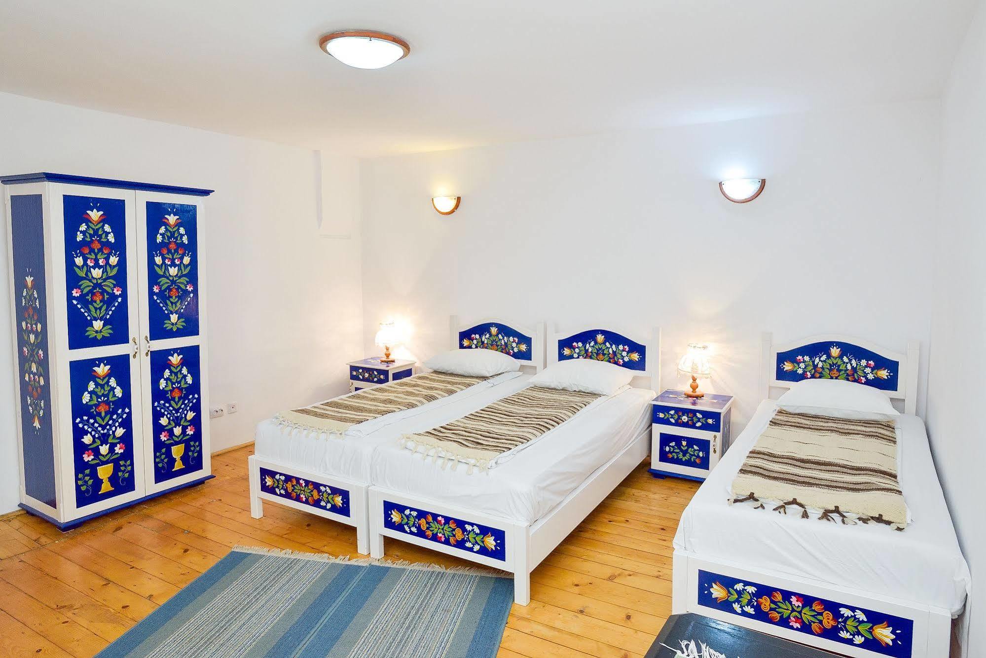 Pension Bassen Bazna Exterior photo